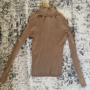 Ribbed, beige fitted turtleneck size:M